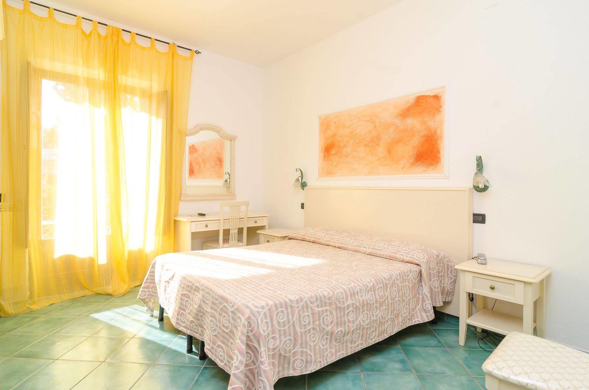 Hotel Aragonese Ischia Exteriör bild